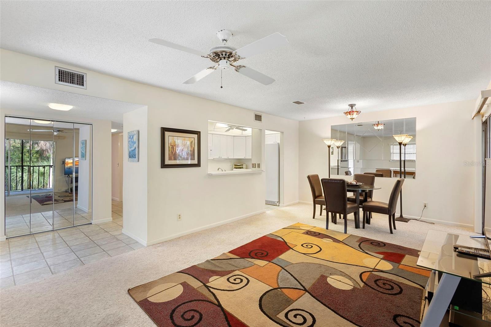 LAKESIDE CONDO APTS - Residential