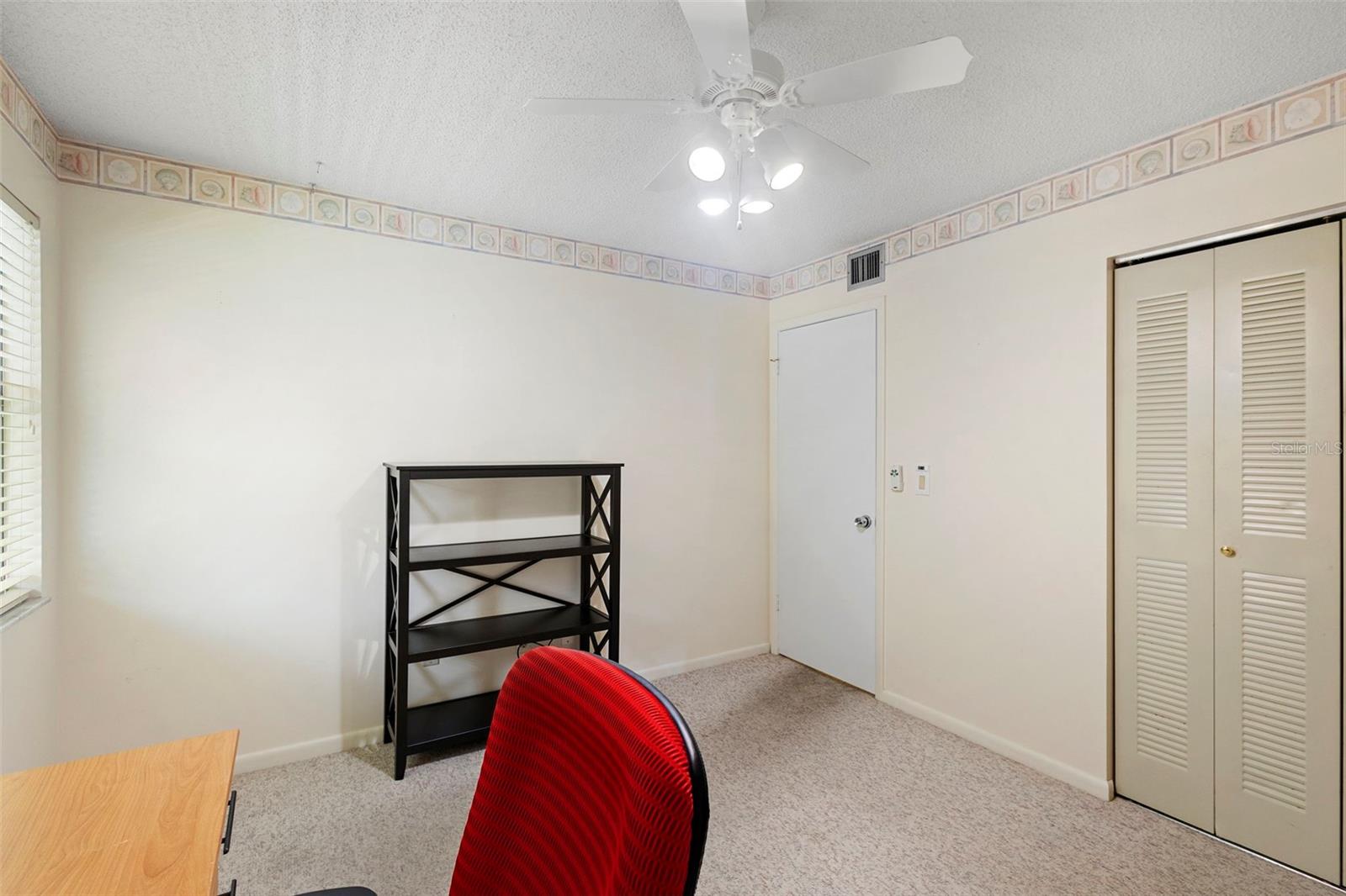 LAKESIDE CONDO APTS - Residential