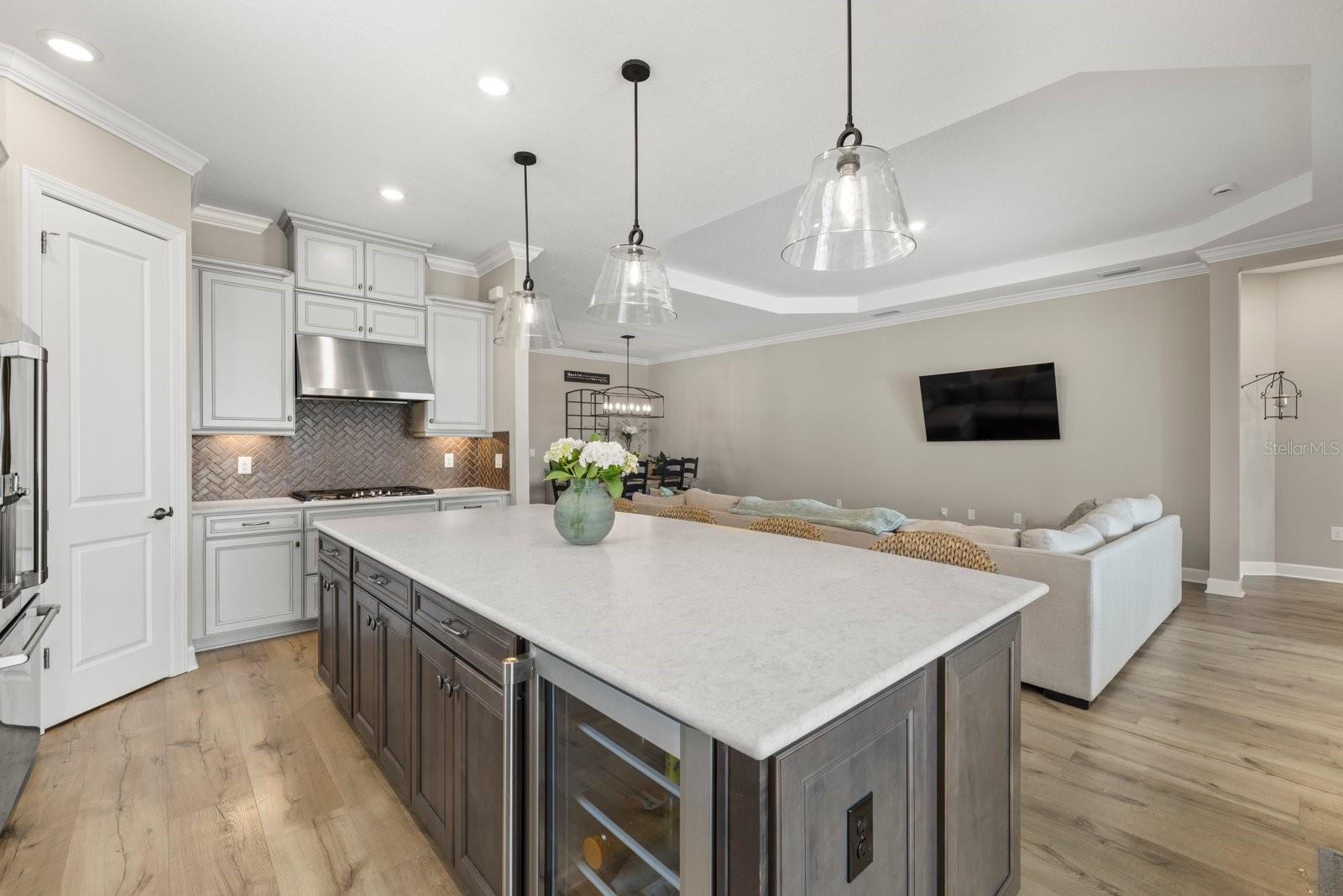 AZARIO ESPLANADE PH III SUBPH D - Residential