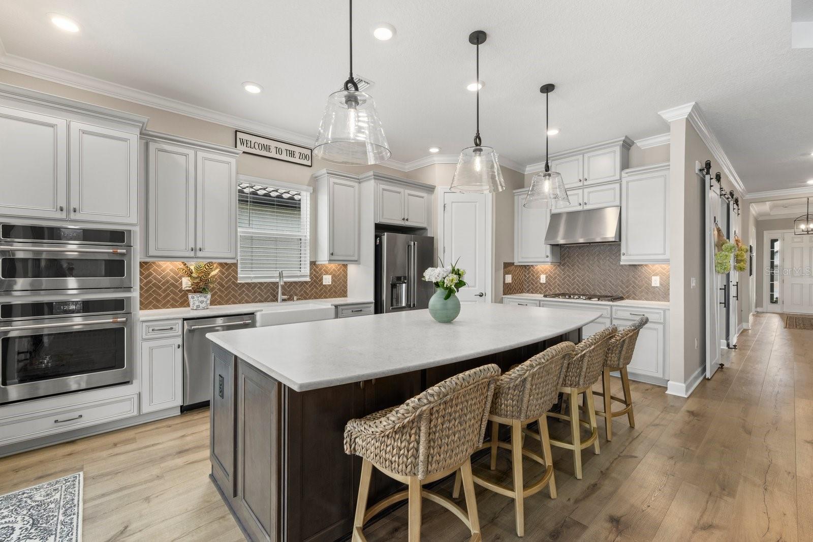 AZARIO ESPLANADE PH III SUBPH D - Residential