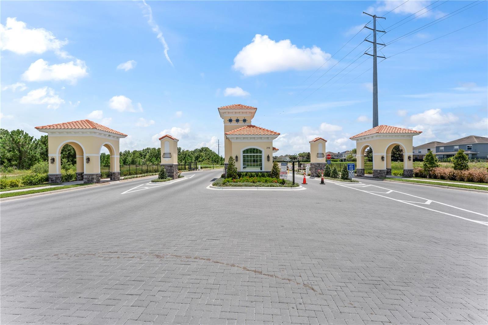 HAMPTON LANDING / PROVIDENCE - Residential