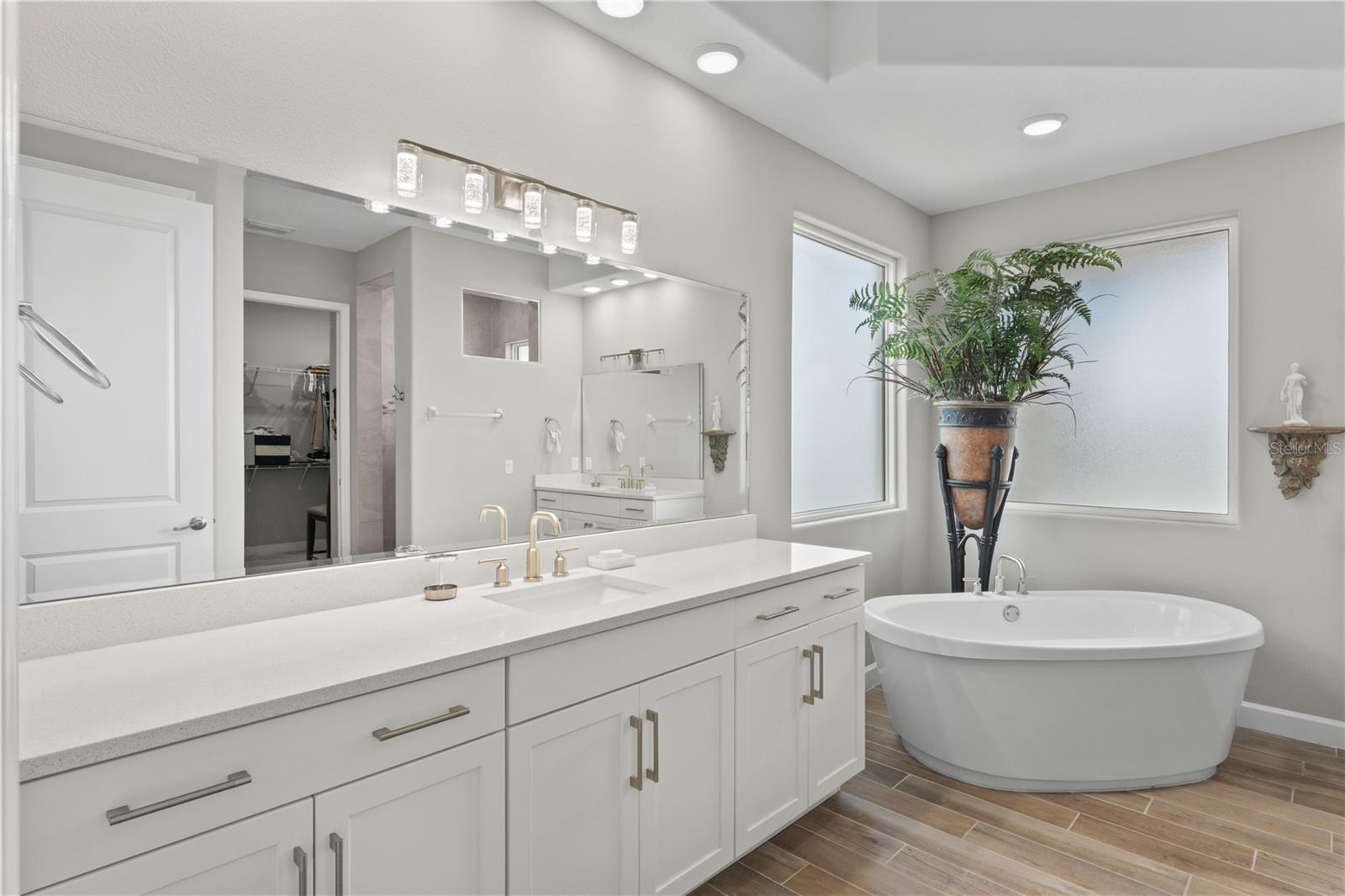 HAMPTON LANDING / PROVIDENCE - Residential