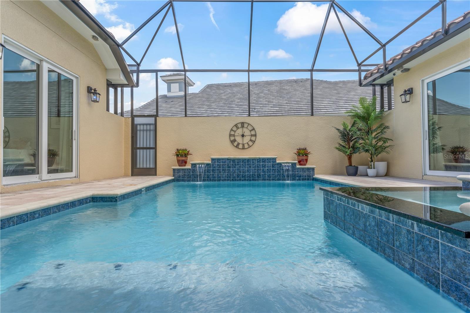 HAMPTON LANDING / PROVIDENCE - Residential