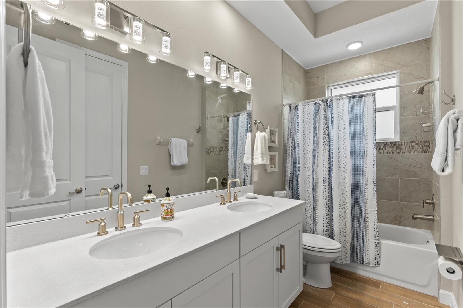 HAMPTON LANDING / PROVIDENCE - Residential