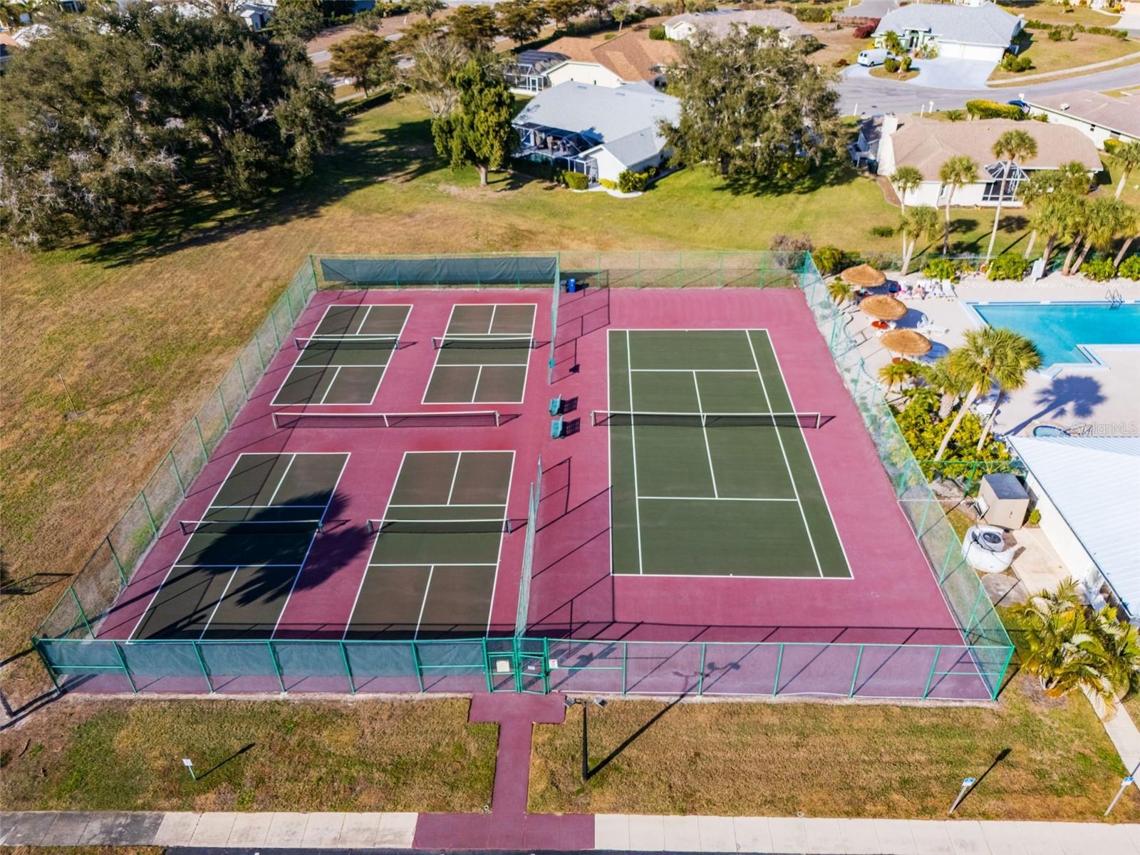 MEADOW RUN AT JACARANDA - Residential