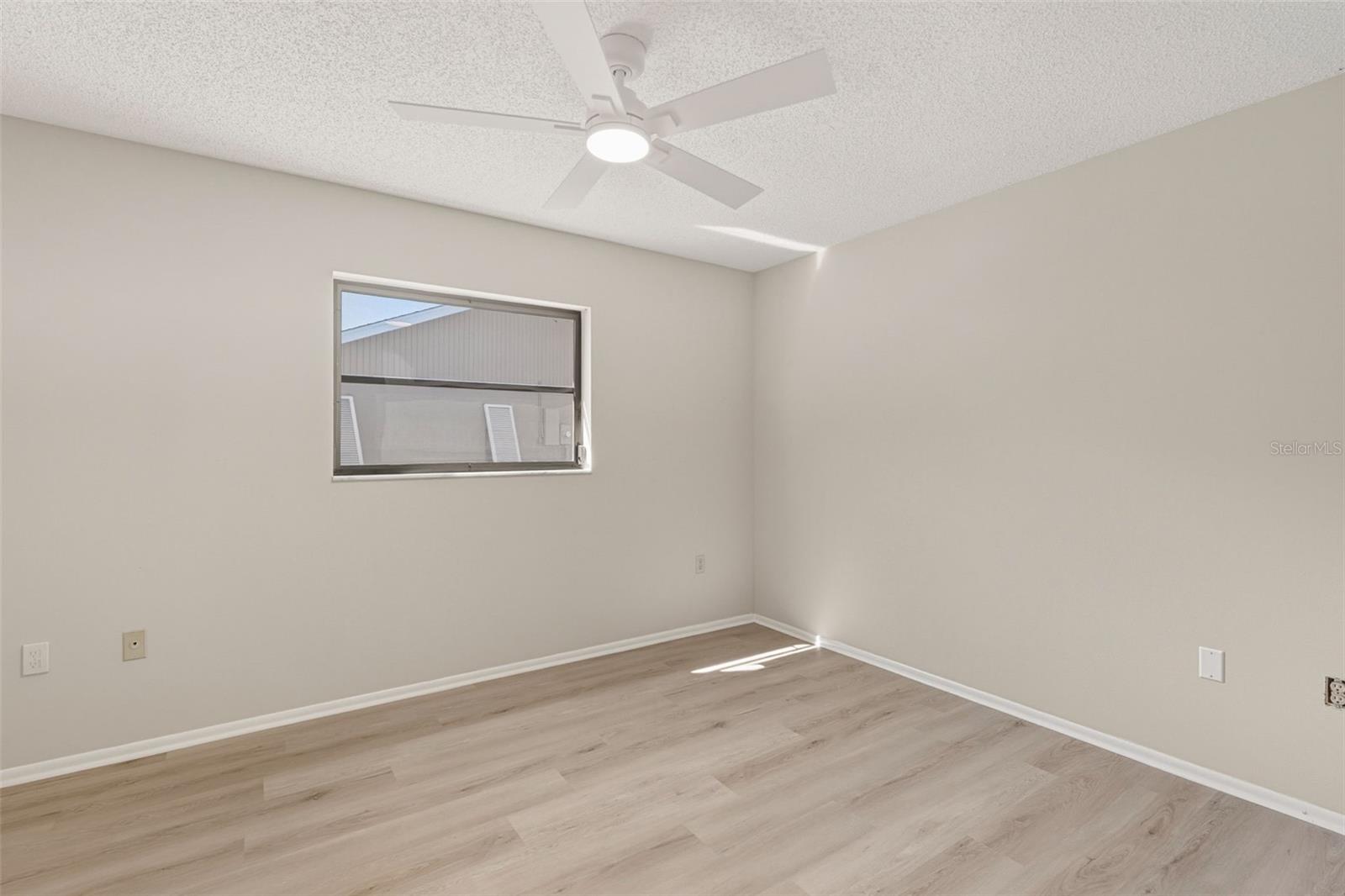 MEADOW RUN AT JACARANDA - Residential