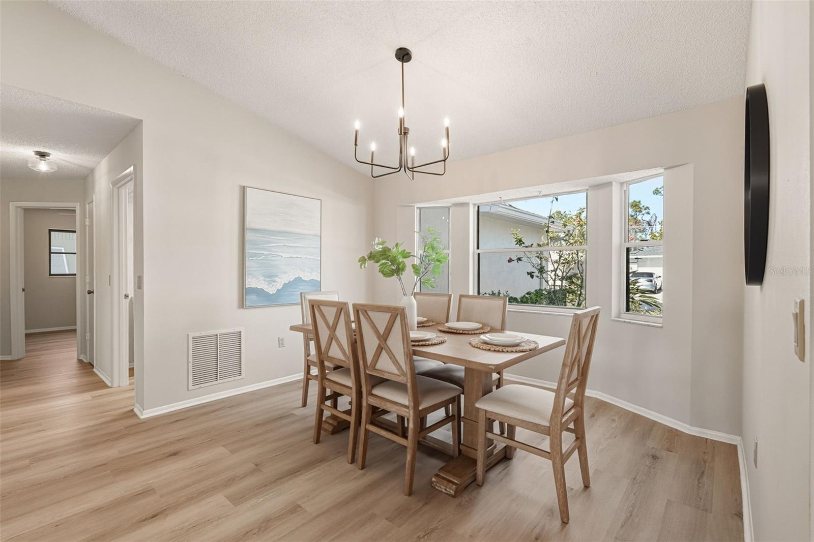 3308 MEADOW RUN CIRCLE