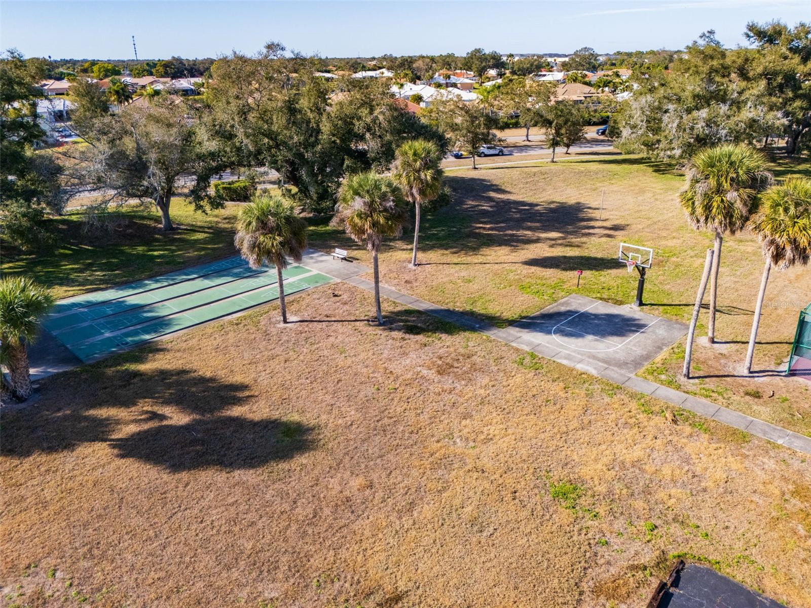 MEADOW RUN AT JACARANDA - Residential