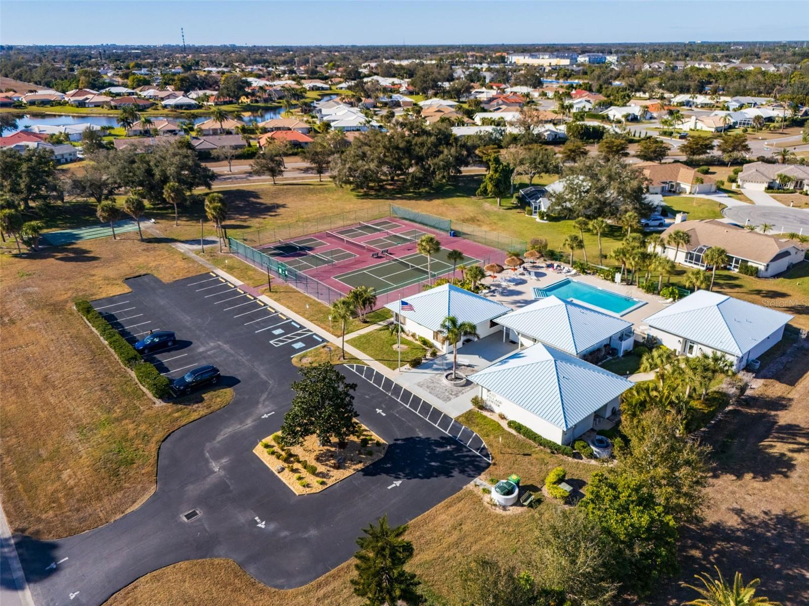 MEADOW RUN AT JACARANDA - Residential