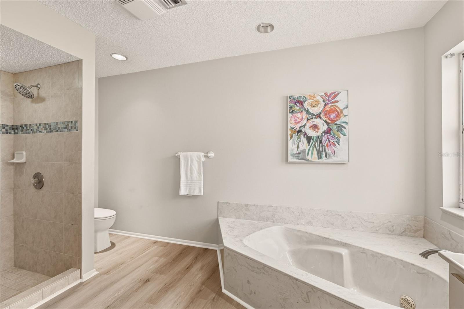 MEADOW RUN AT JACARANDA - Residential