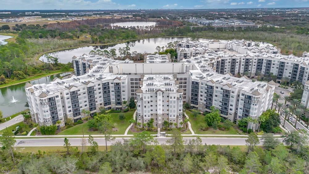 GROVE RESIDENCE & SPA HOTEL CONDO 3 - Residential