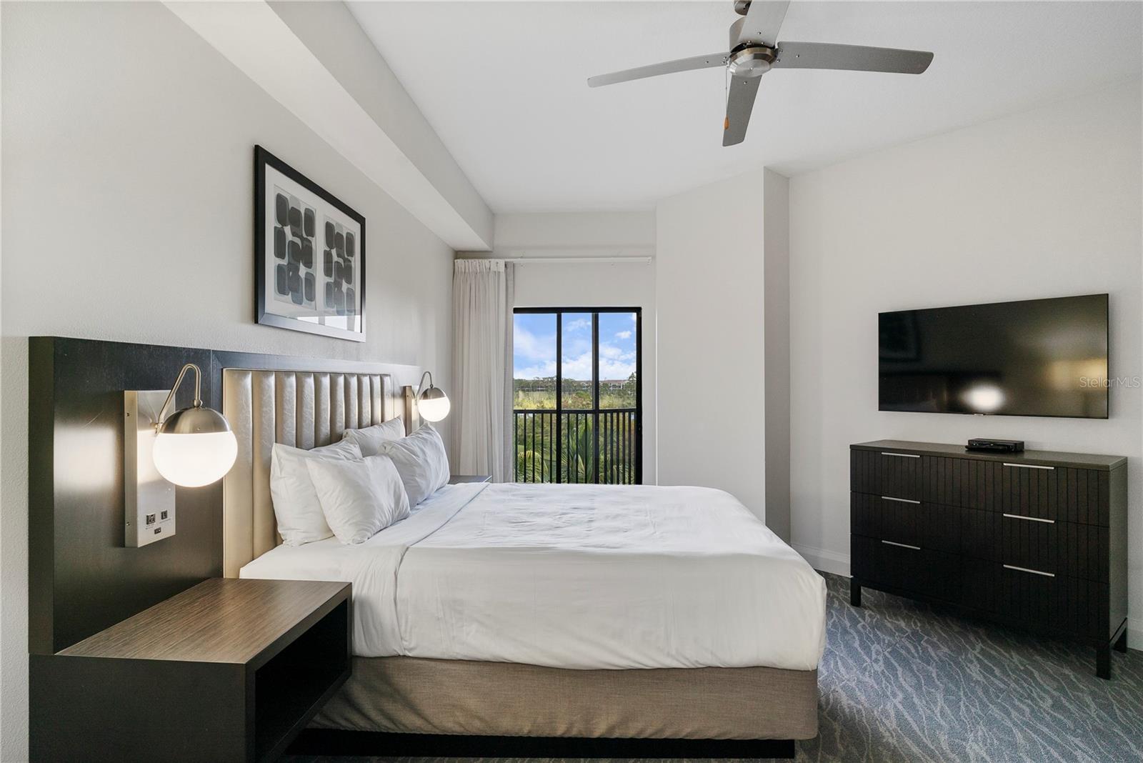 GROVE RESIDENCE & SPA HOTEL CONDO 3 - Residential