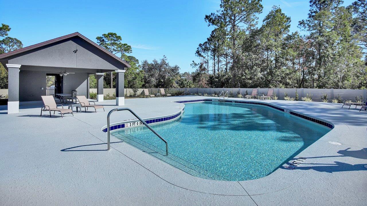 AMERICAN VILLAGE - Residential