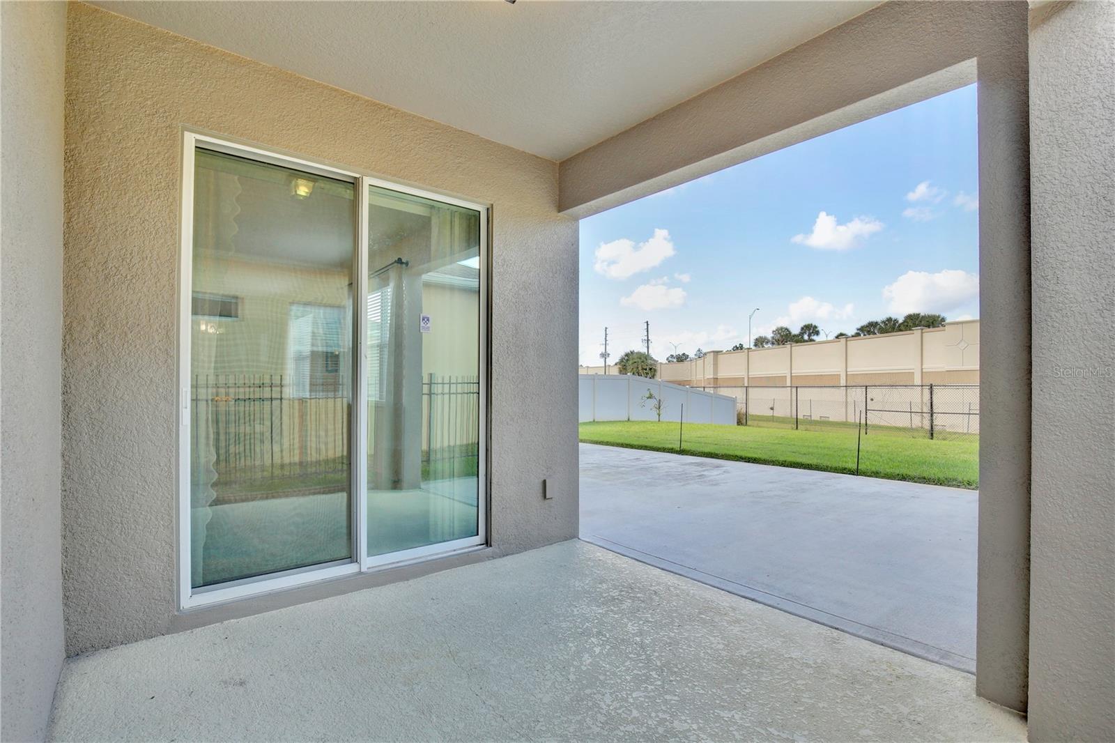 POINTE/HUNTERS CRK - Residential