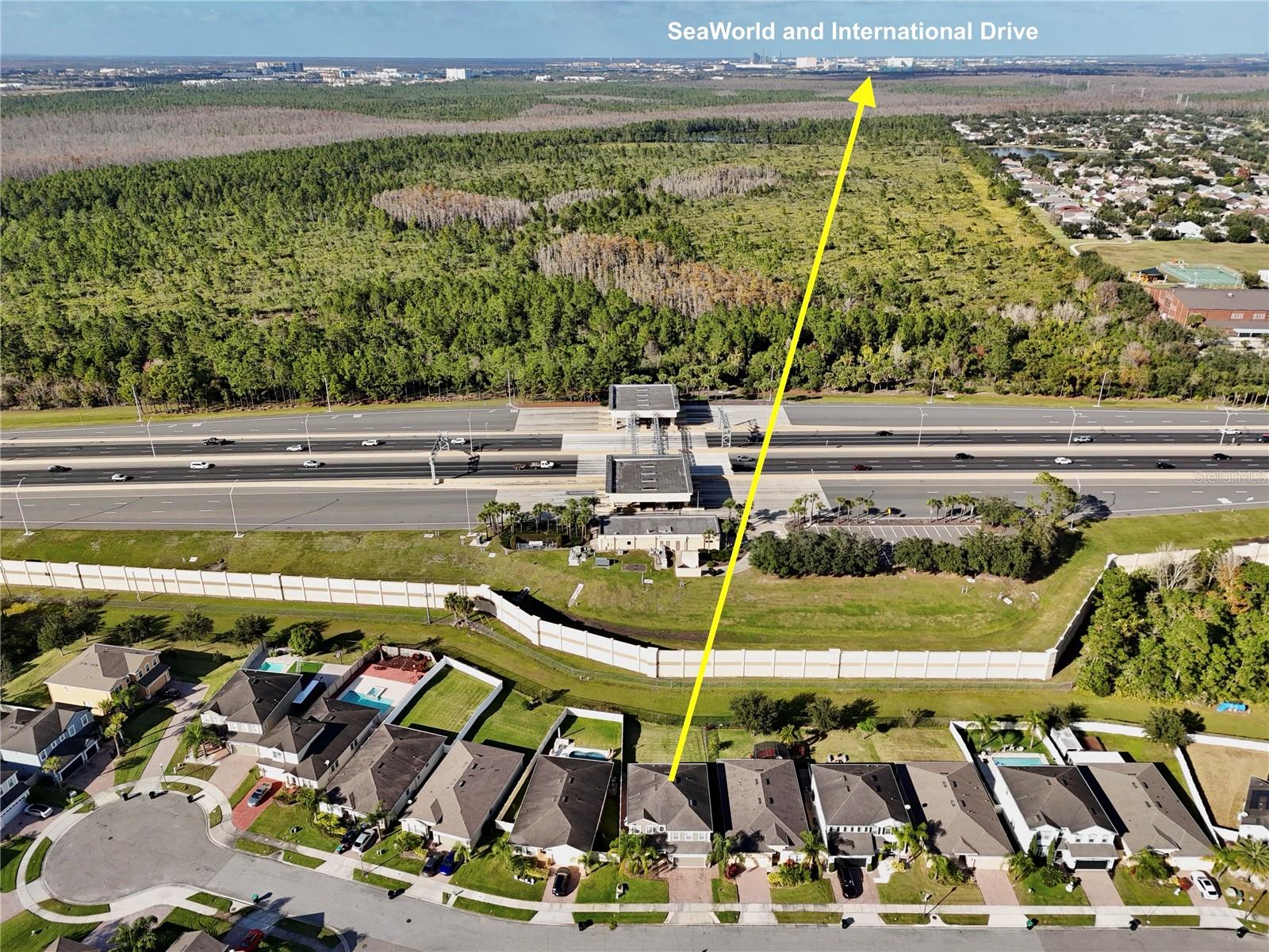 POINTE/HUNTERS CRK - Residential