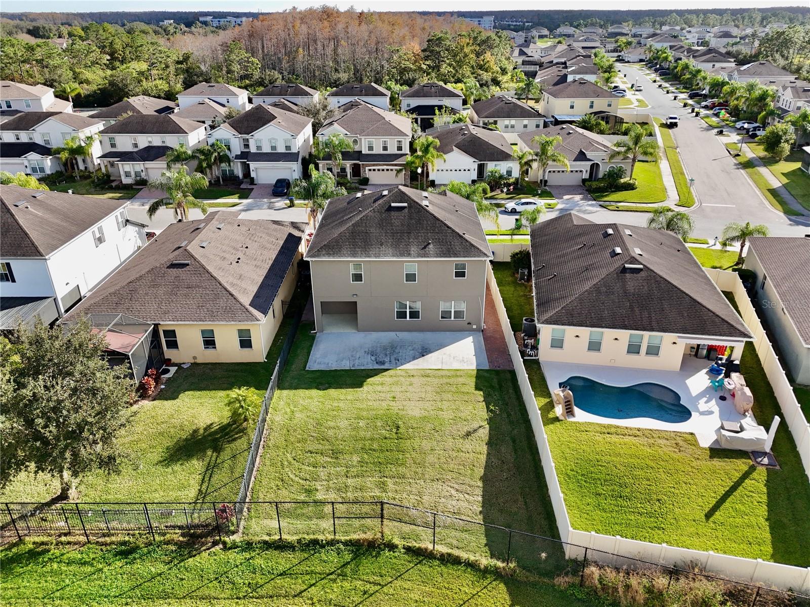 POINTE/HUNTERS CRK - Residential