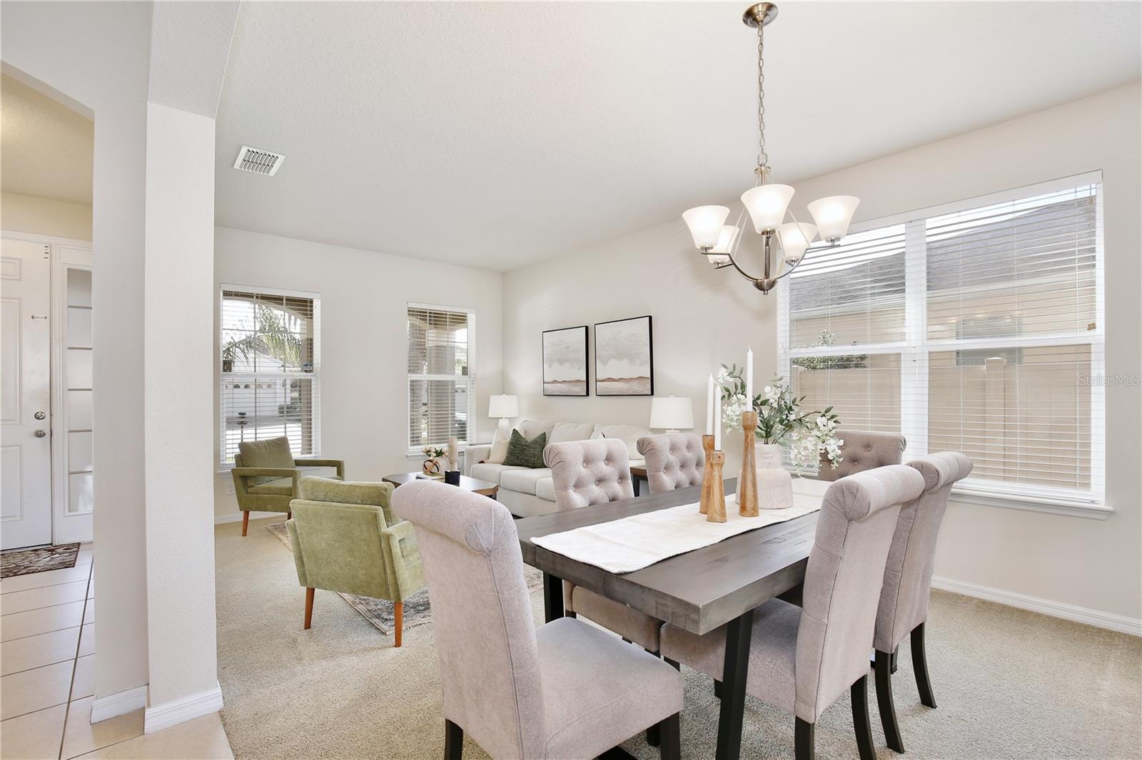 POINTE/HUNTERS CRK - Residential