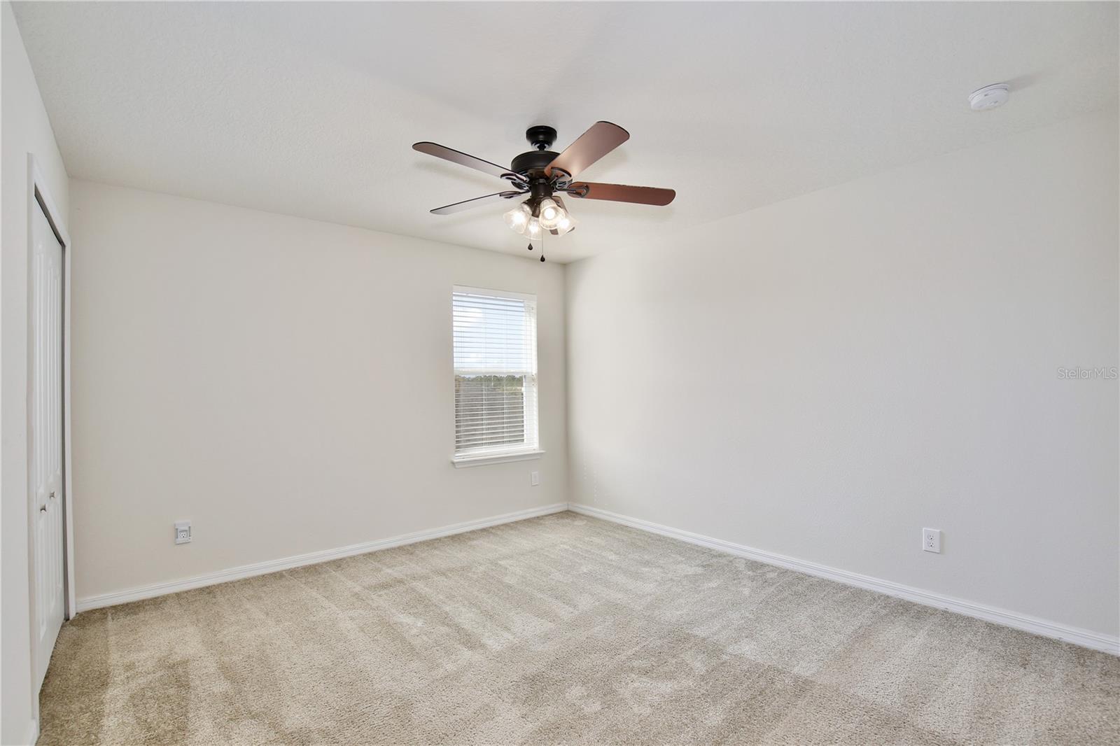 POINTE/HUNTERS CRK - Residential