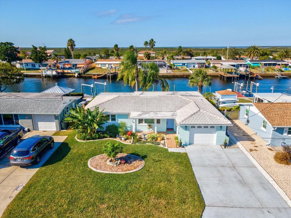 Photo of 12637 4th Isle, Hudson, FL 34667 (MLS # W7881385)