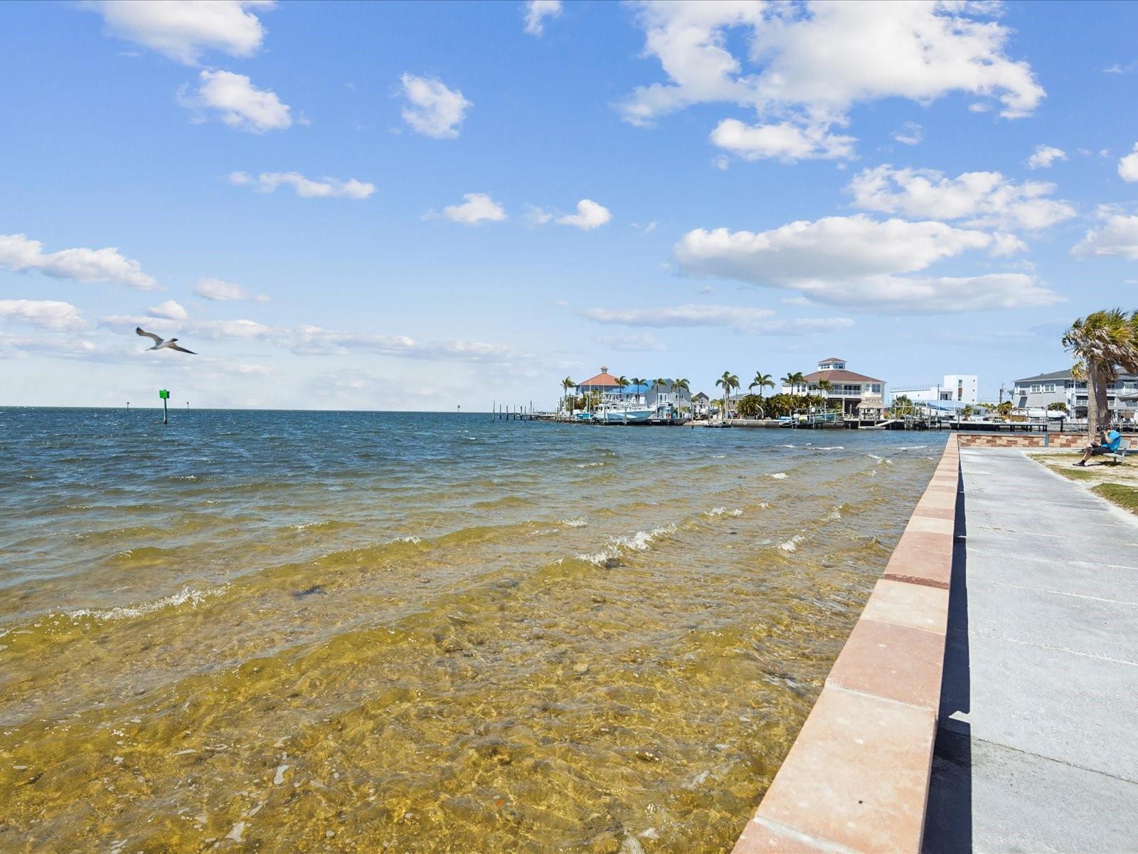 LEISURE BEACH - Residential