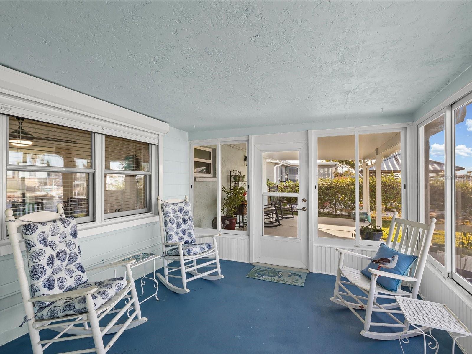 LEISURE BEACH - Residential