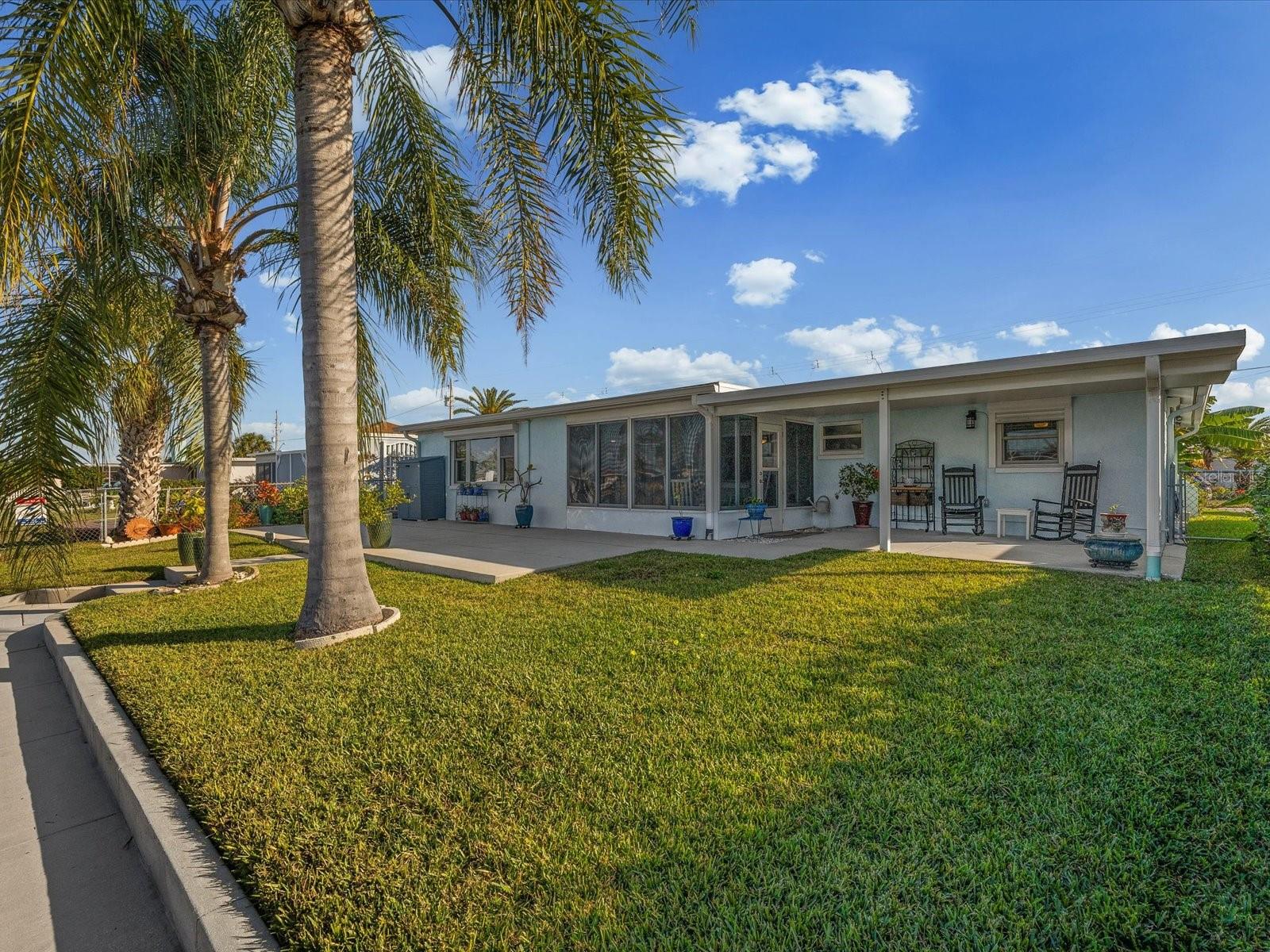 LEISURE BEACH - Residential