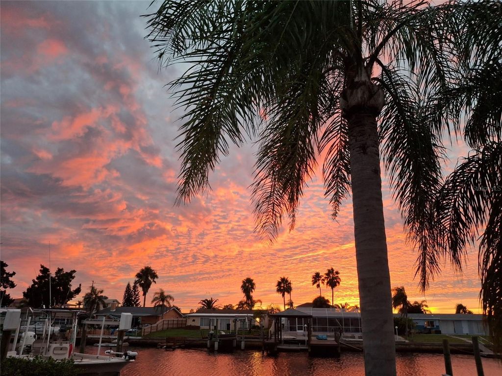 Photo of 12637 4th Isle, Hudson, FL 34667 (MLS # W7881385)