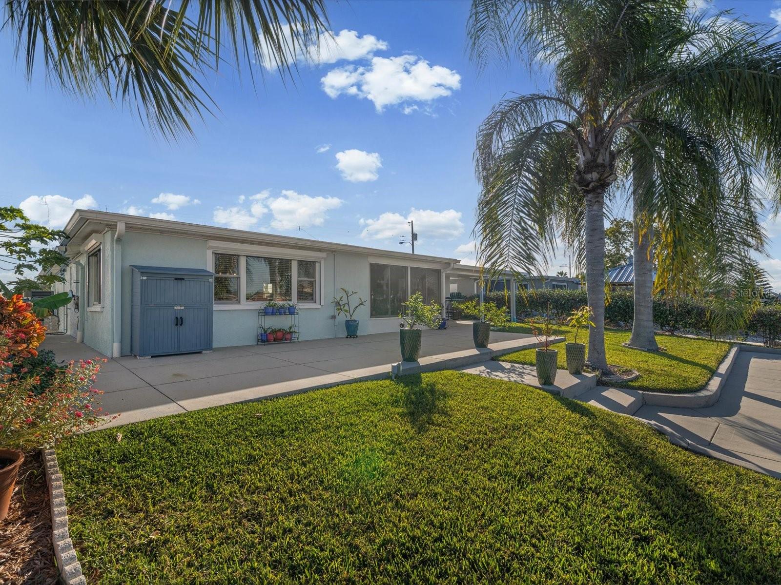 LEISURE BEACH - Residential