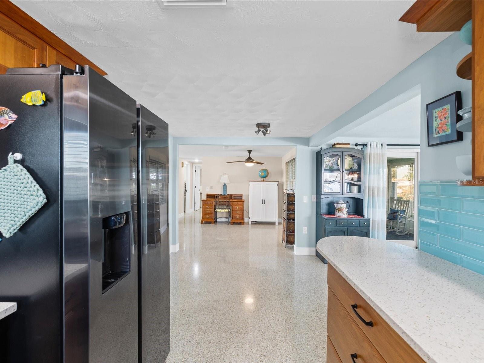 LEISURE BEACH - Residential