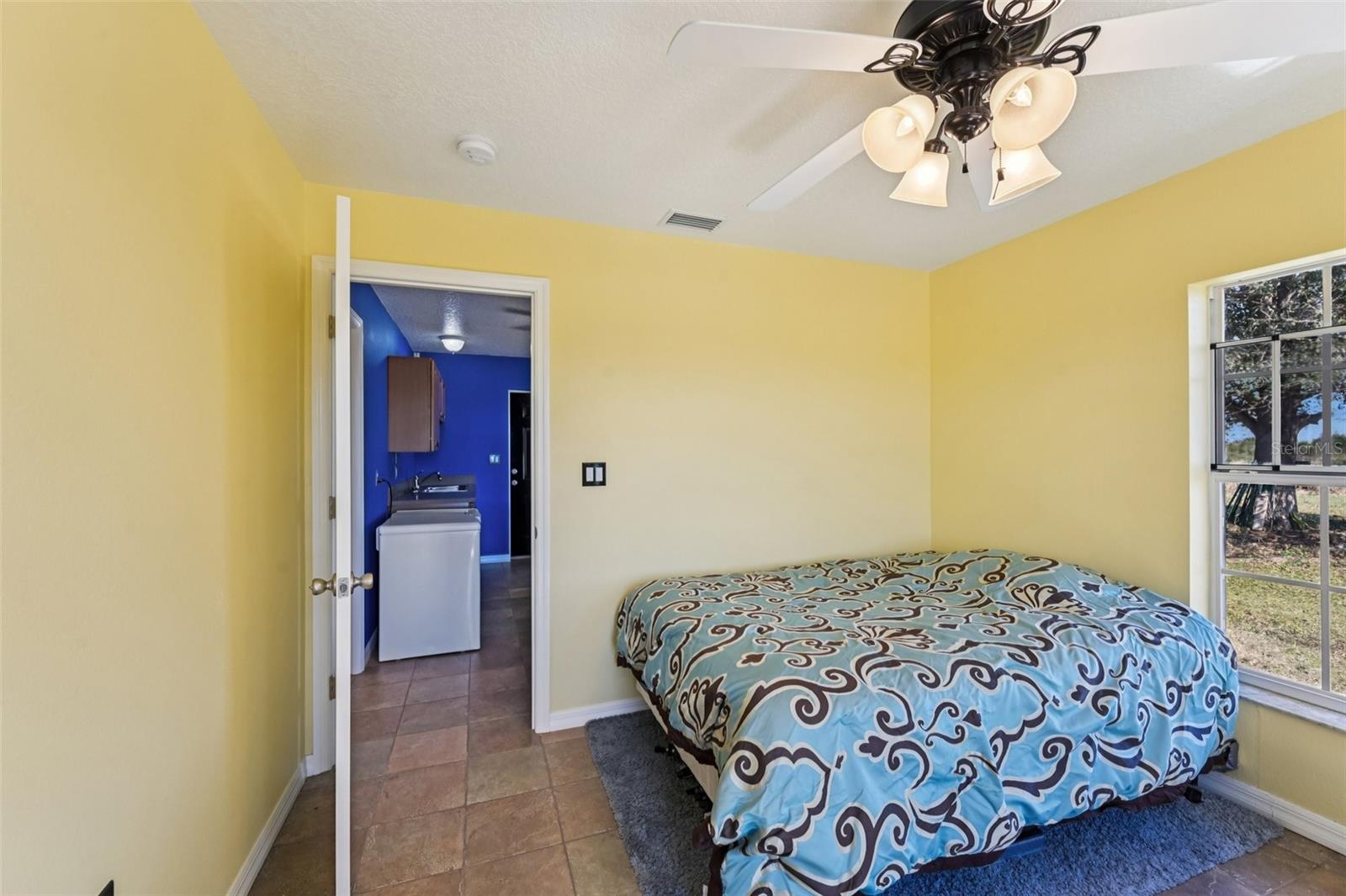 ACREAGE - Residential