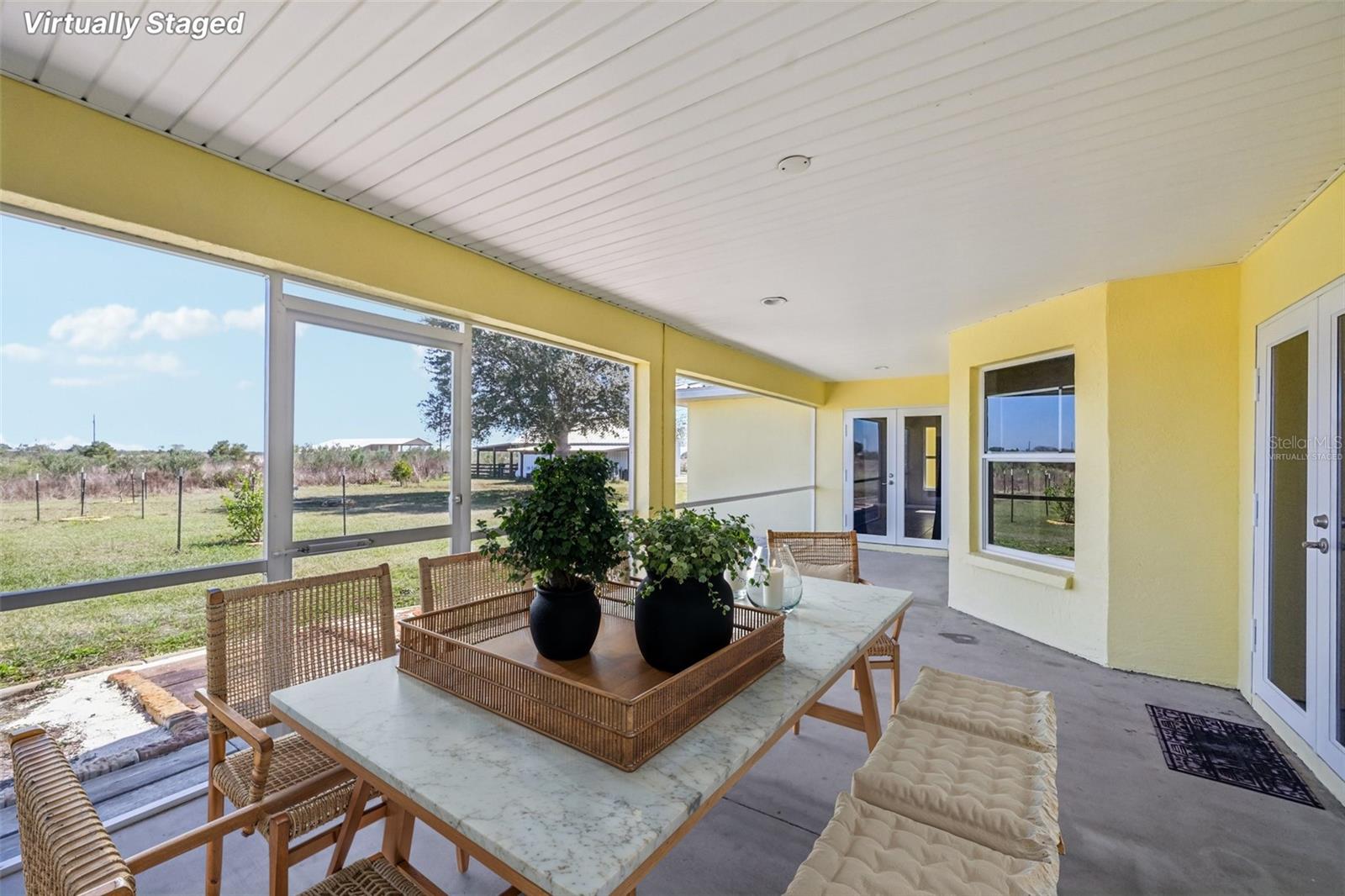 ACREAGE - Residential