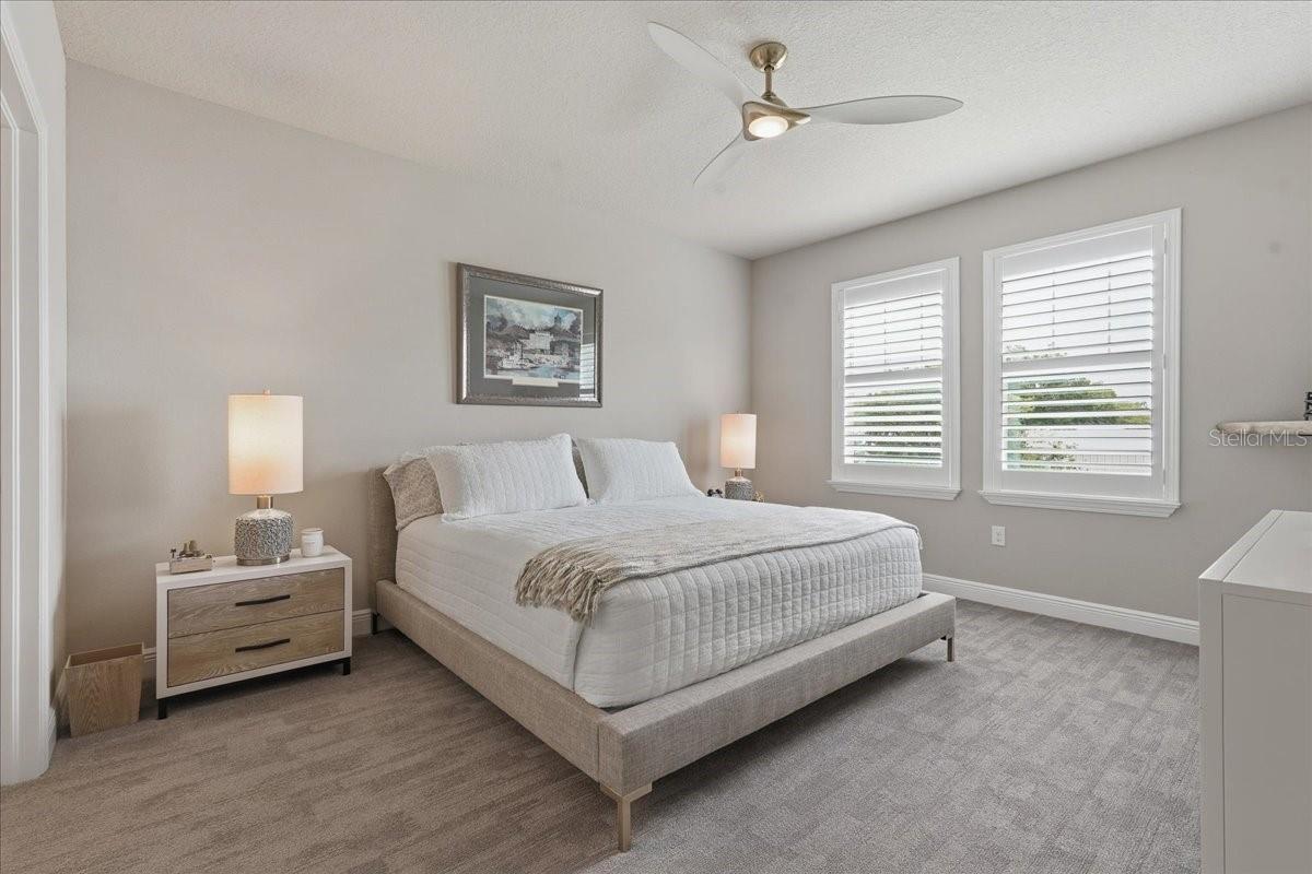 OZONA VILLAGE OF PALM HARBOR - Residential