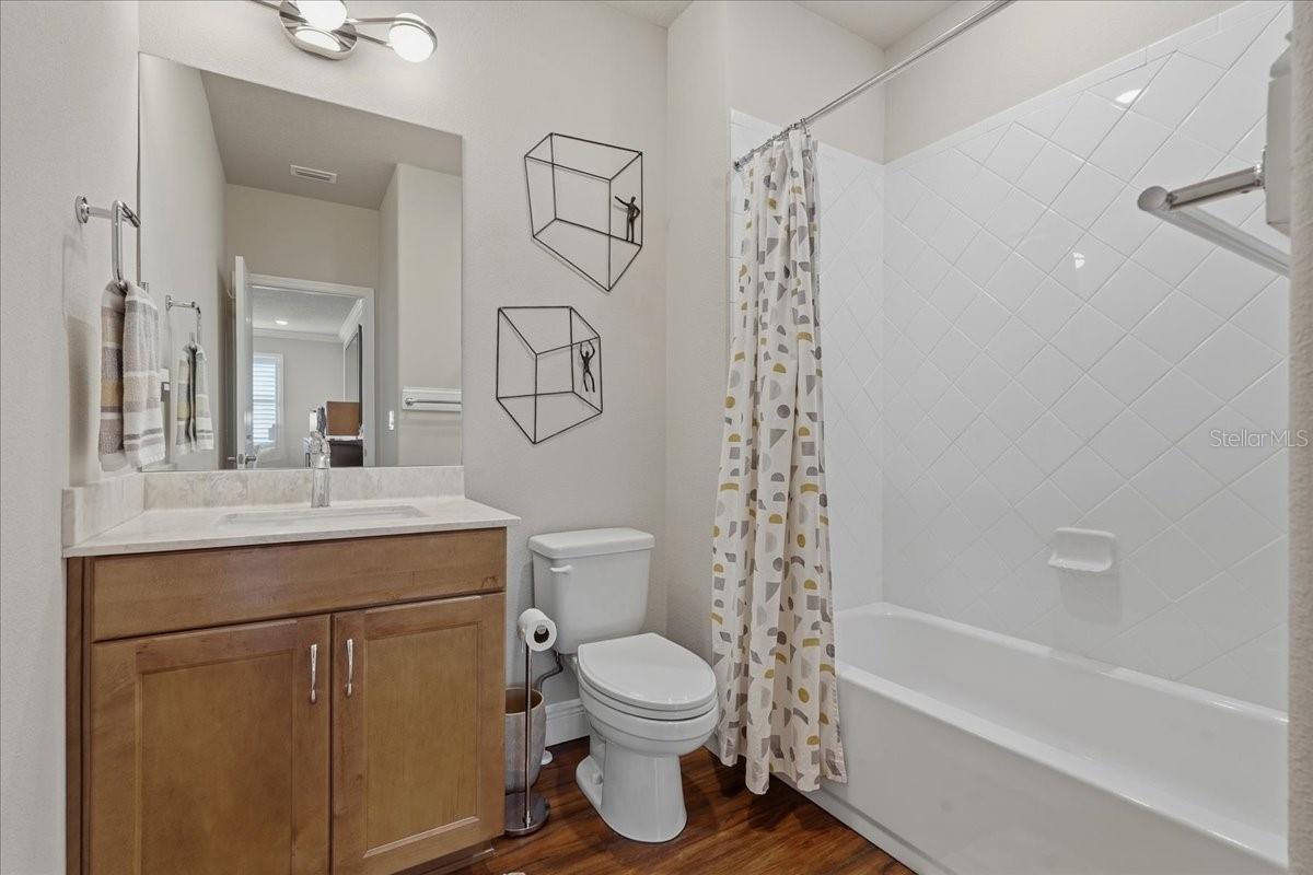 OZONA VILLAGE OF PALM HARBOR - Residential