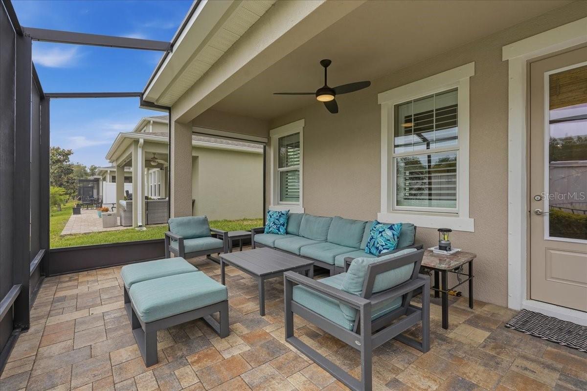 OZONA VILLAGE OF PALM HARBOR - Residential