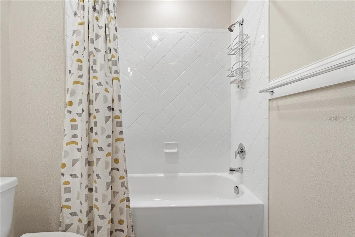 OZONA VILLAGE OF PALM HARBOR - Residential