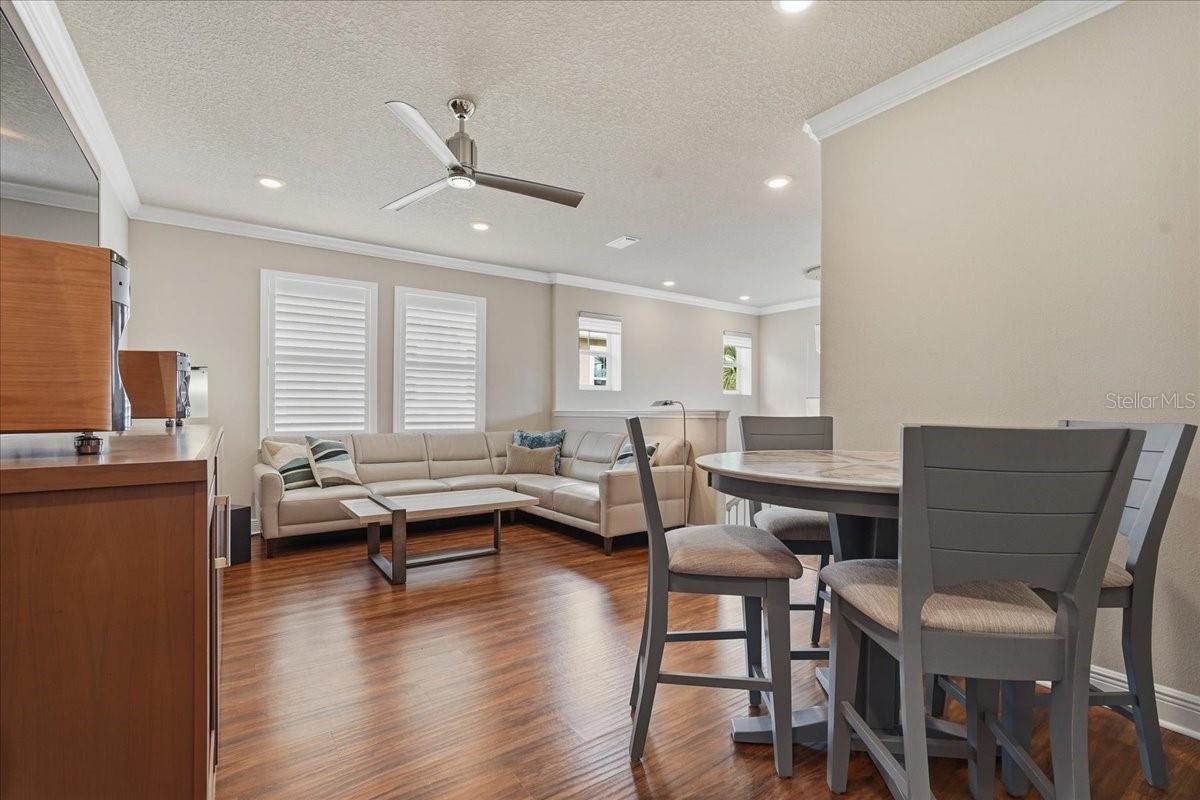 OZONA VILLAGE OF PALM HARBOR - Residential