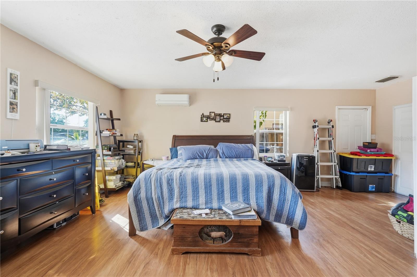 ORANGE VIEW SUB - Residential