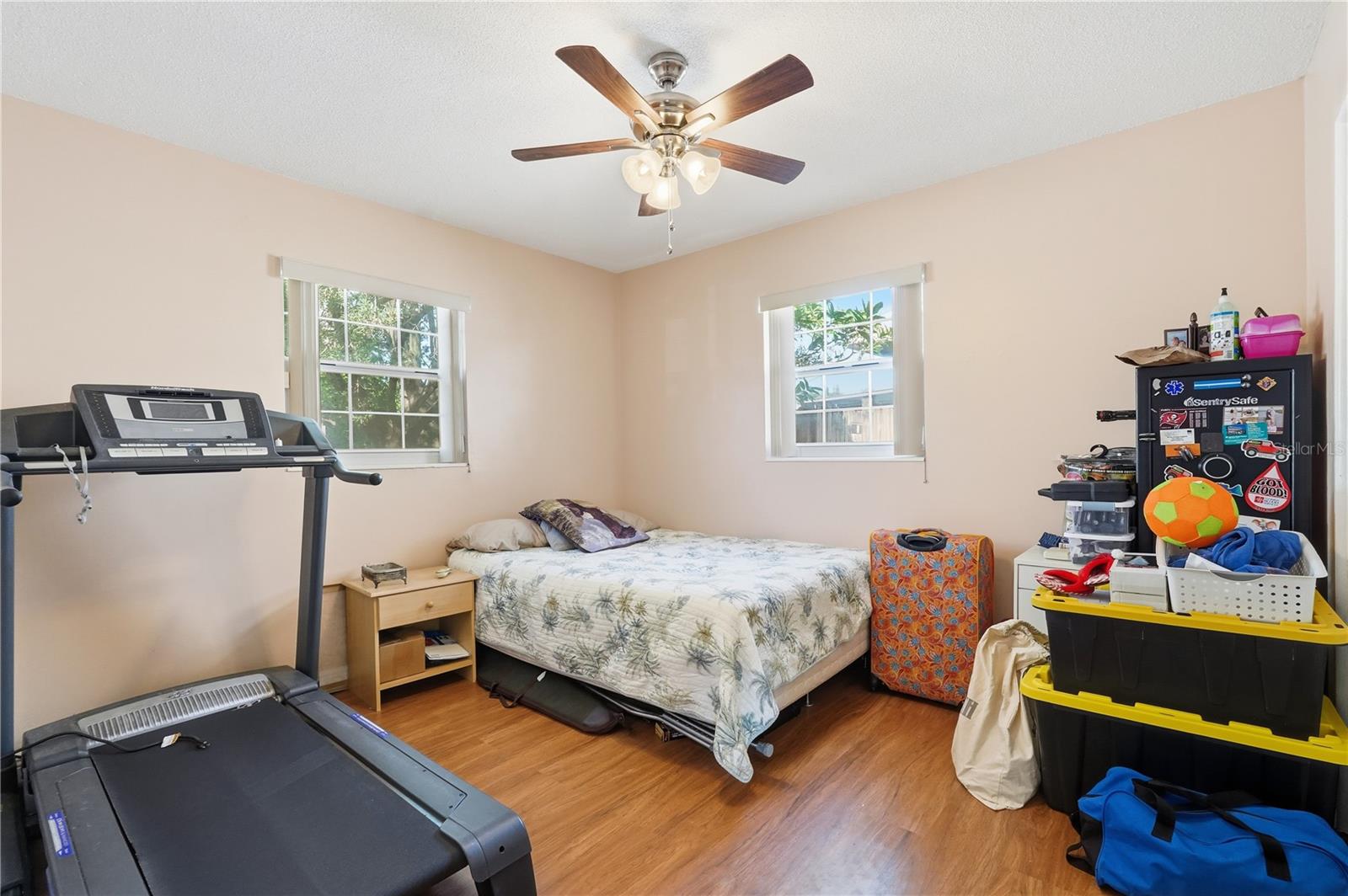 ORANGE VIEW SUB - Residential