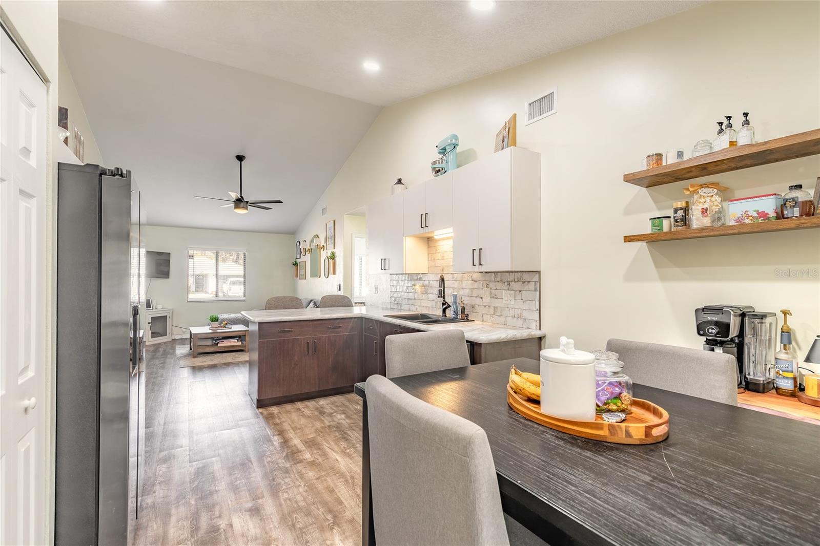 TURNBULL SHORES LTS 01-99 INC - Residential