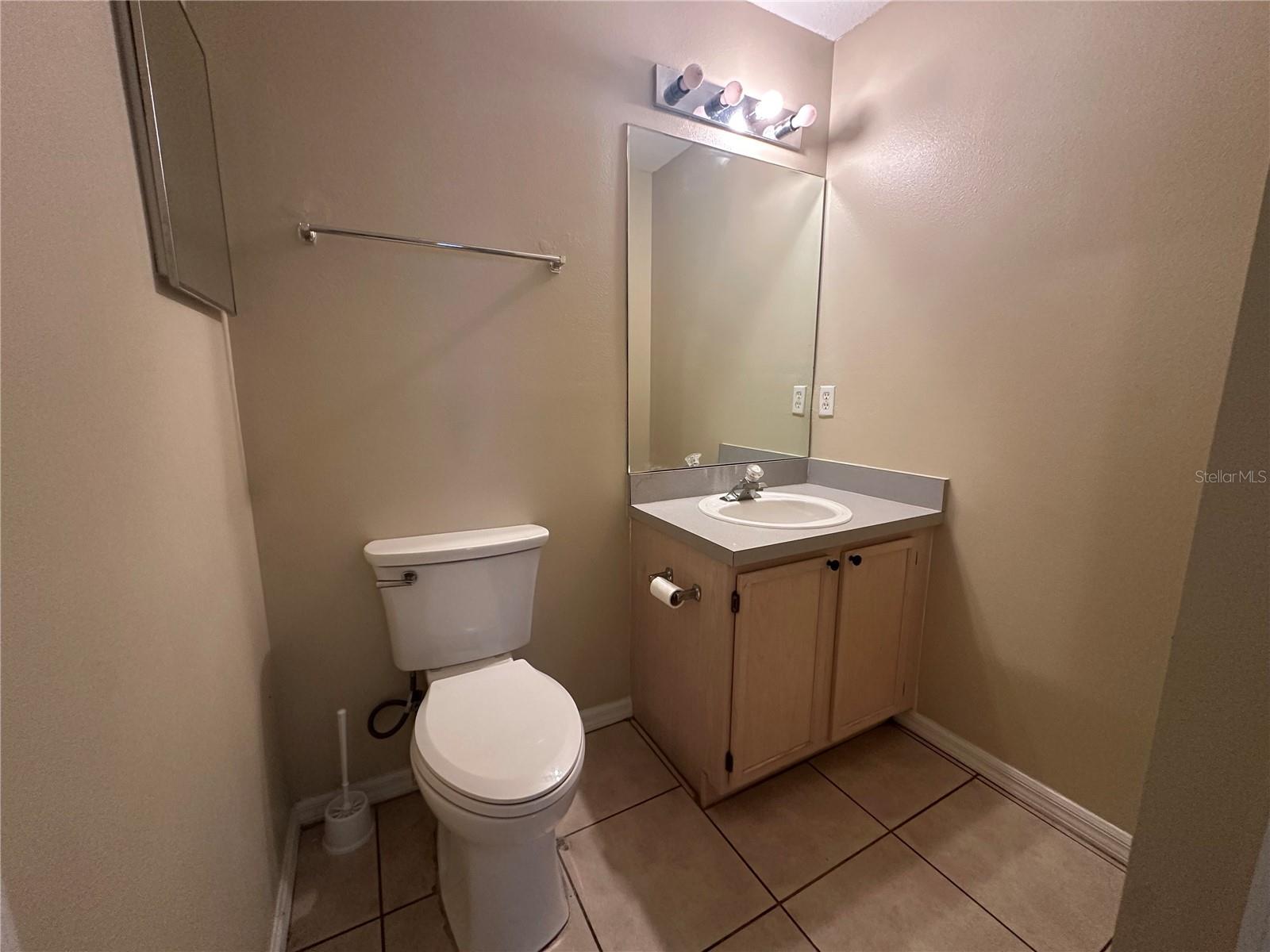 CLEAR CREEK PH 02 - Residential Lease