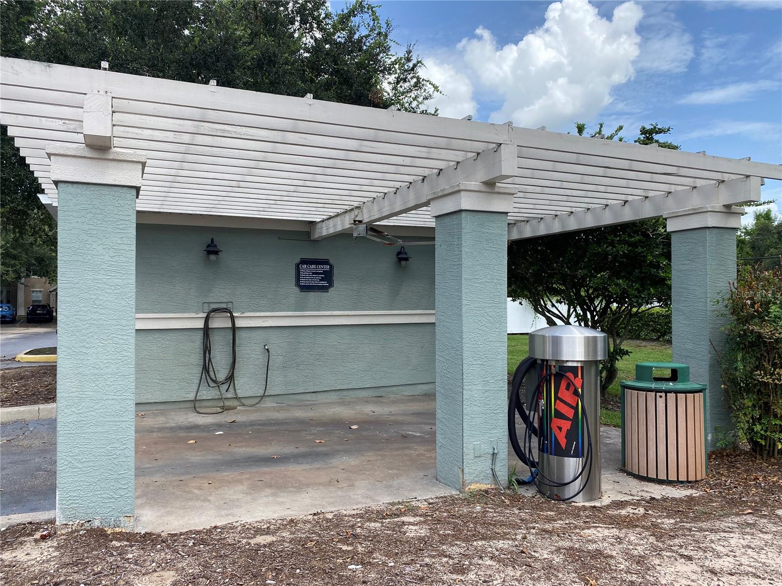 DISCOVERY PALMS CONDOMINIUM - Residential