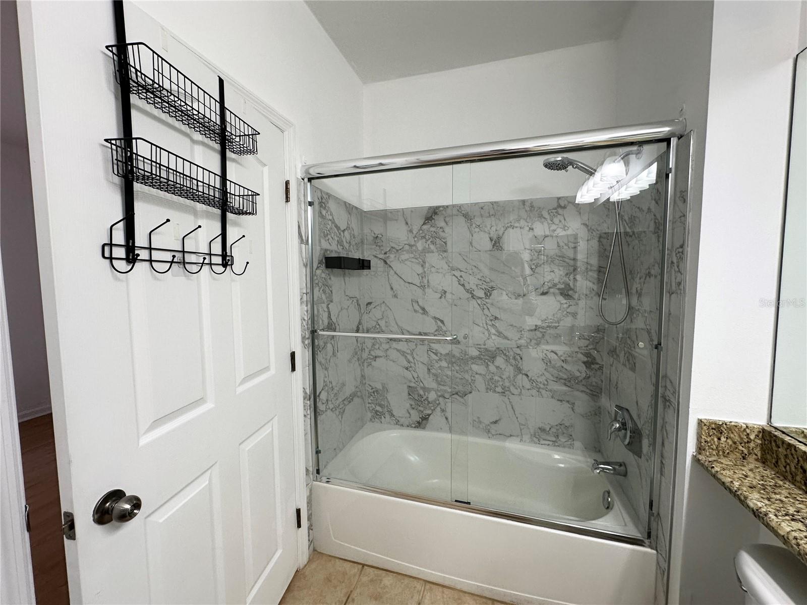 DISCOVERY PALMS CONDOMINIUM - Residential