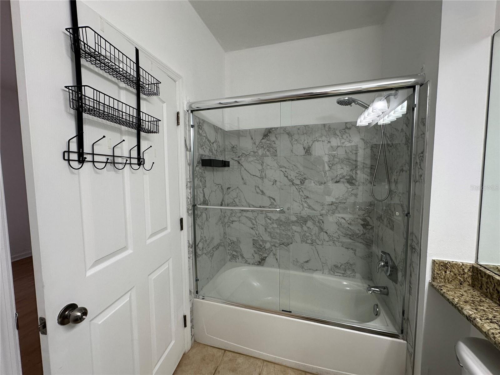 DISCOVERY PALMS CONDOMINIUM - Residential