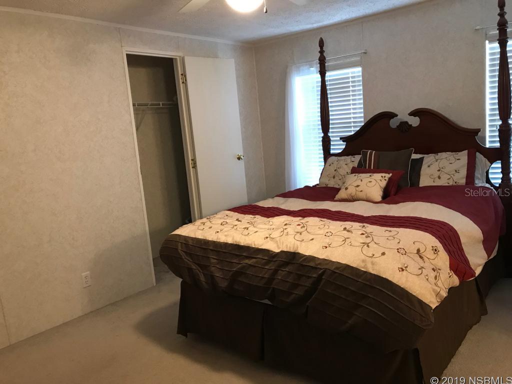 Daytona Twin Oaks Co-Op - Residential