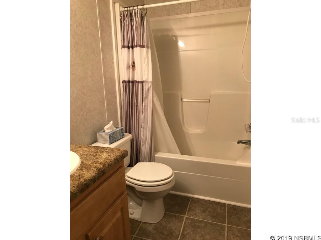 Daytona Twin Oaks Co-Op - Residential