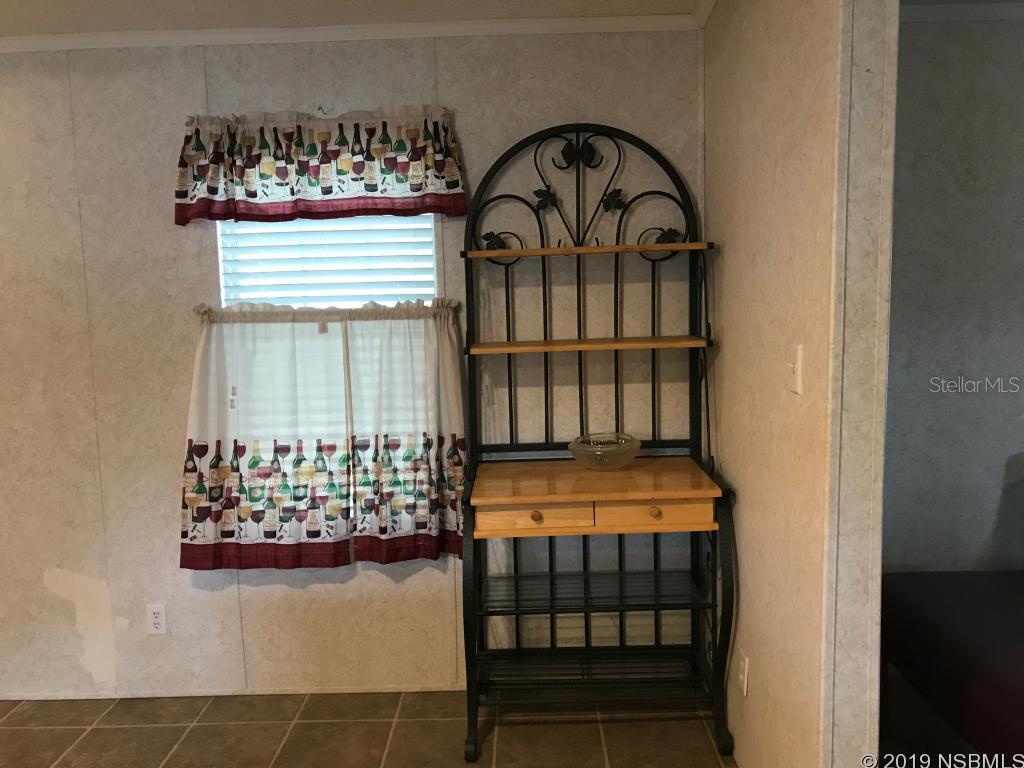 Daytona Twin Oaks Co-Op - Residential