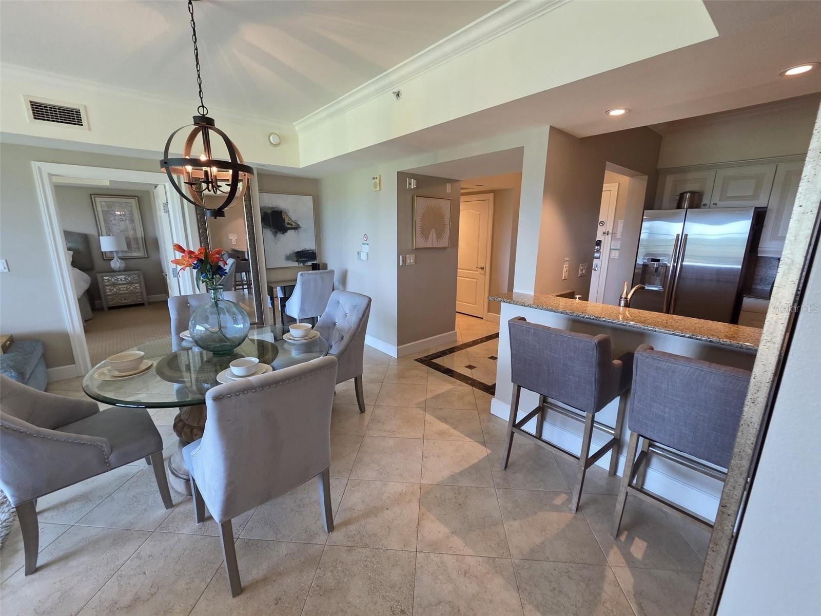 REUNION GRANDE CONDO - Residential Lease