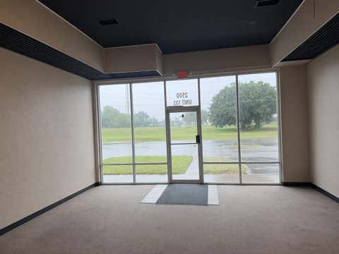 Tiny photo for 2500 NW 6th Street #103, Ocala, FL 34475 (MLS # OM722832)