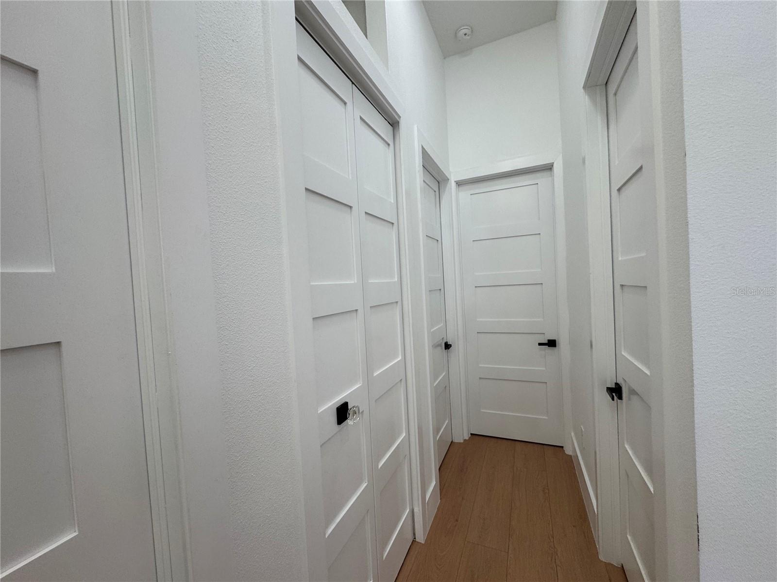 TROJAN TOWN - Residential