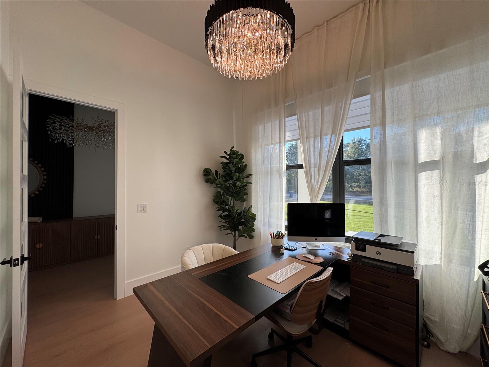 TROJAN TOWN - Residential